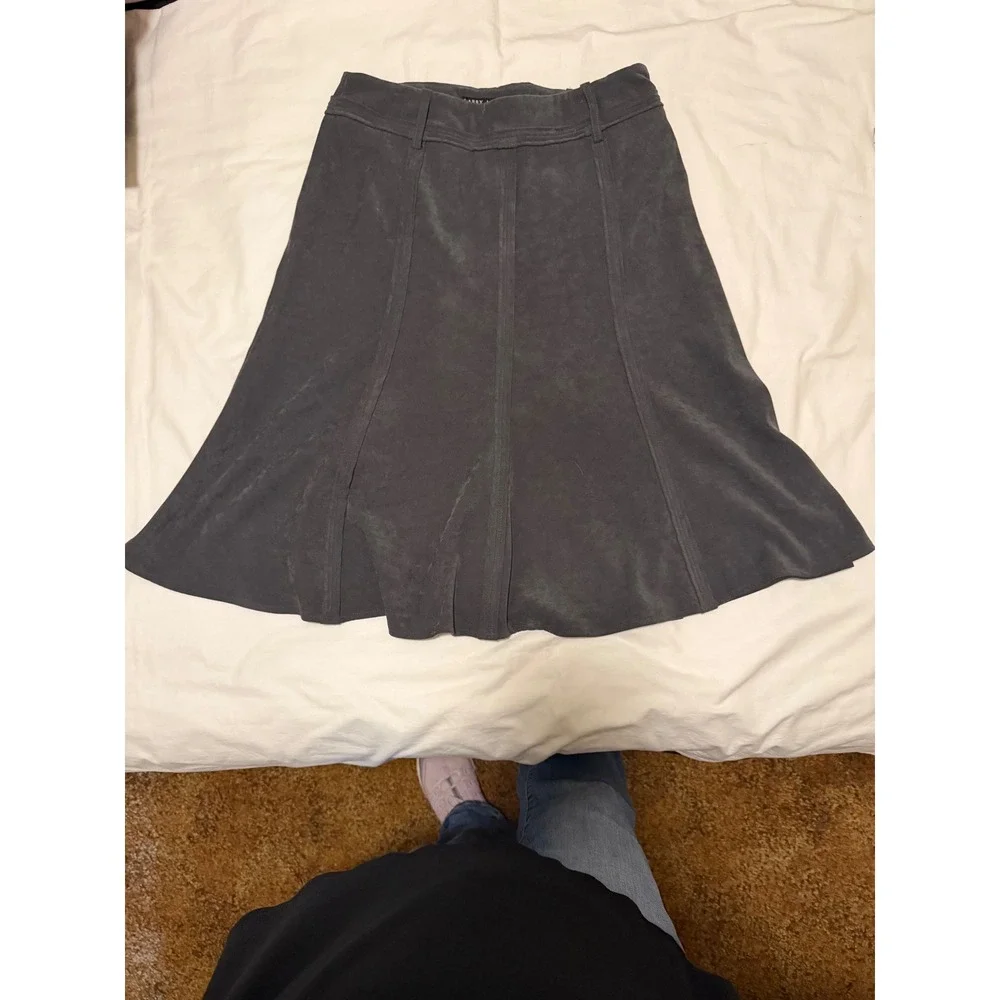 Larry Levine Gray Faux Suede A-Line‎ Midi Skirt Paneled Stretch Size 10